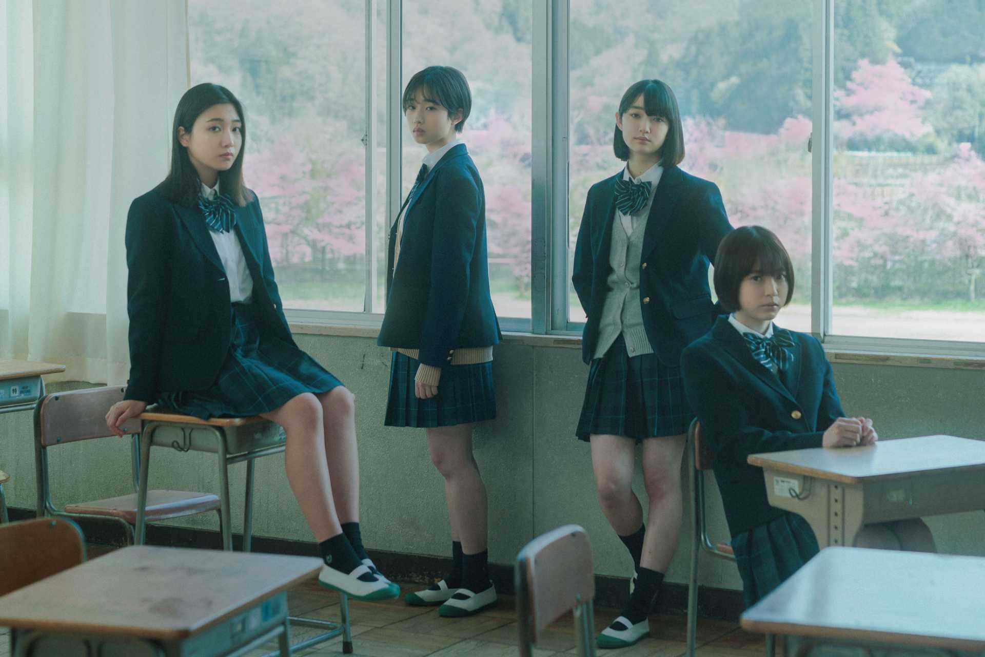 Sayonara, Girls.