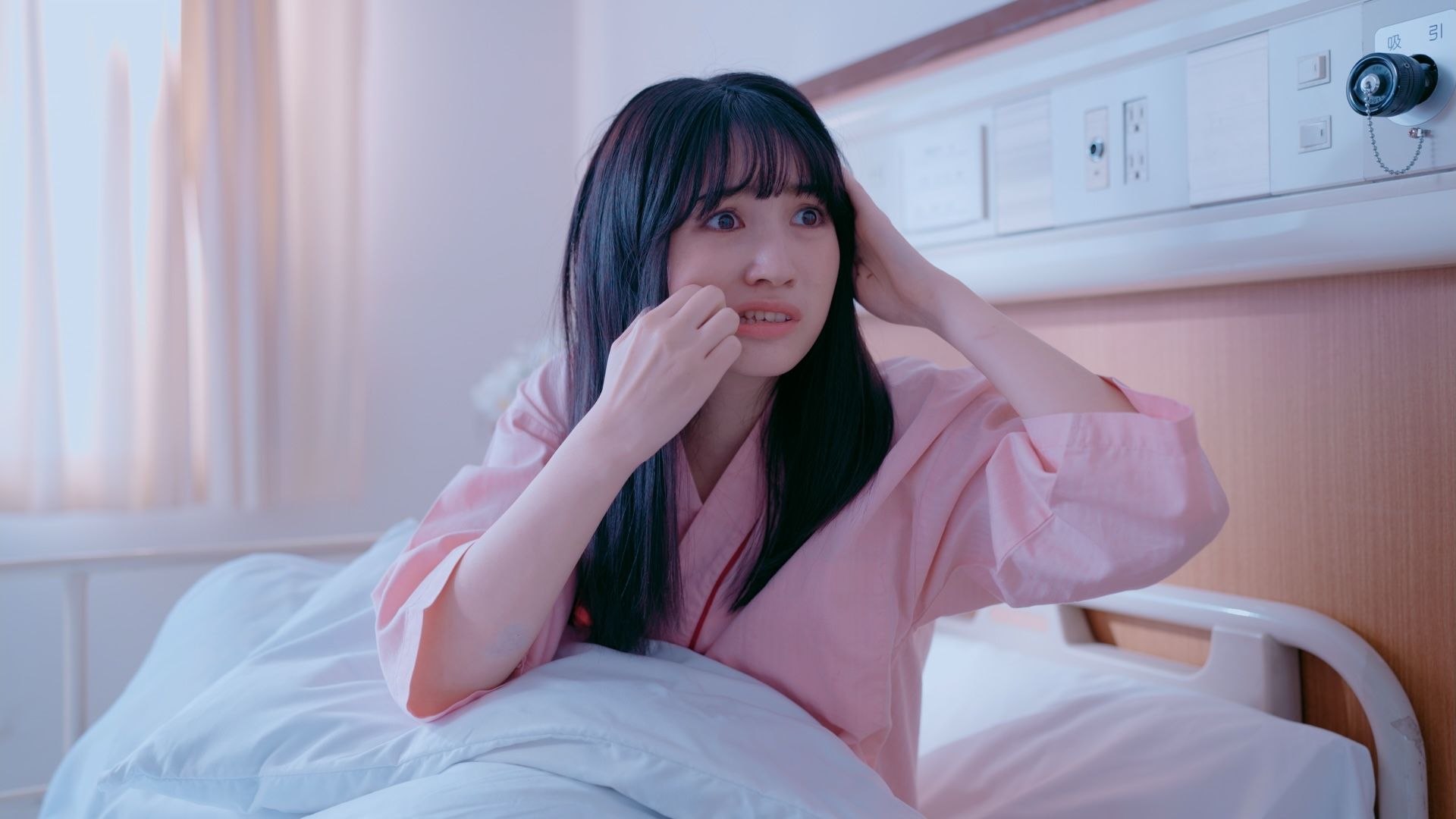 Reborn Yakuza's High School Girl Life